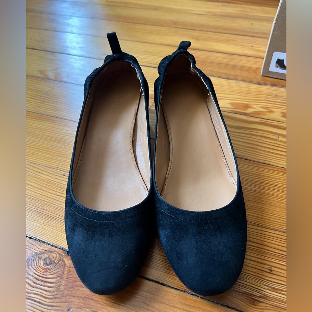 J. Crew round toe heels with ruched back, black, size 9